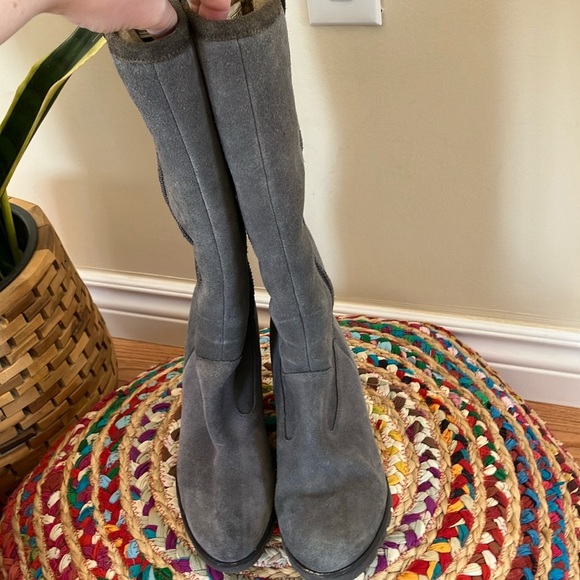 UGG Gray Sude Leather Wedges High Boots - Picture 2 of 8